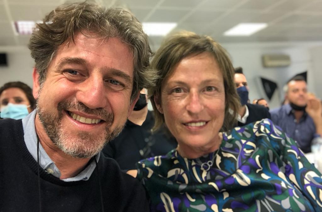Joaquín y Asun siguen formándose en el mercado de lujo